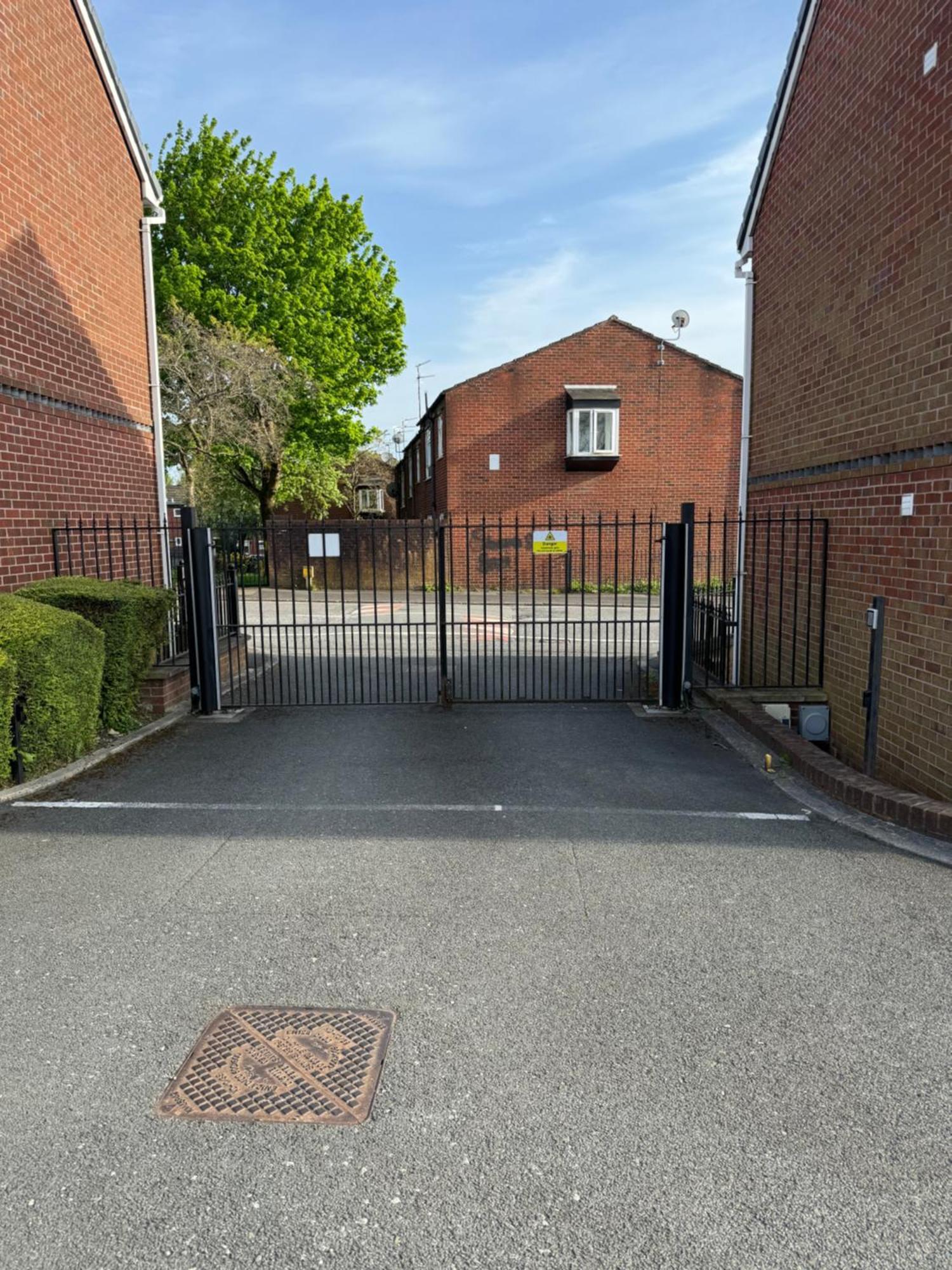 Modern, Quiet, Sleeps 9, Etihad, Coop Live, Manchester Extérieur photo